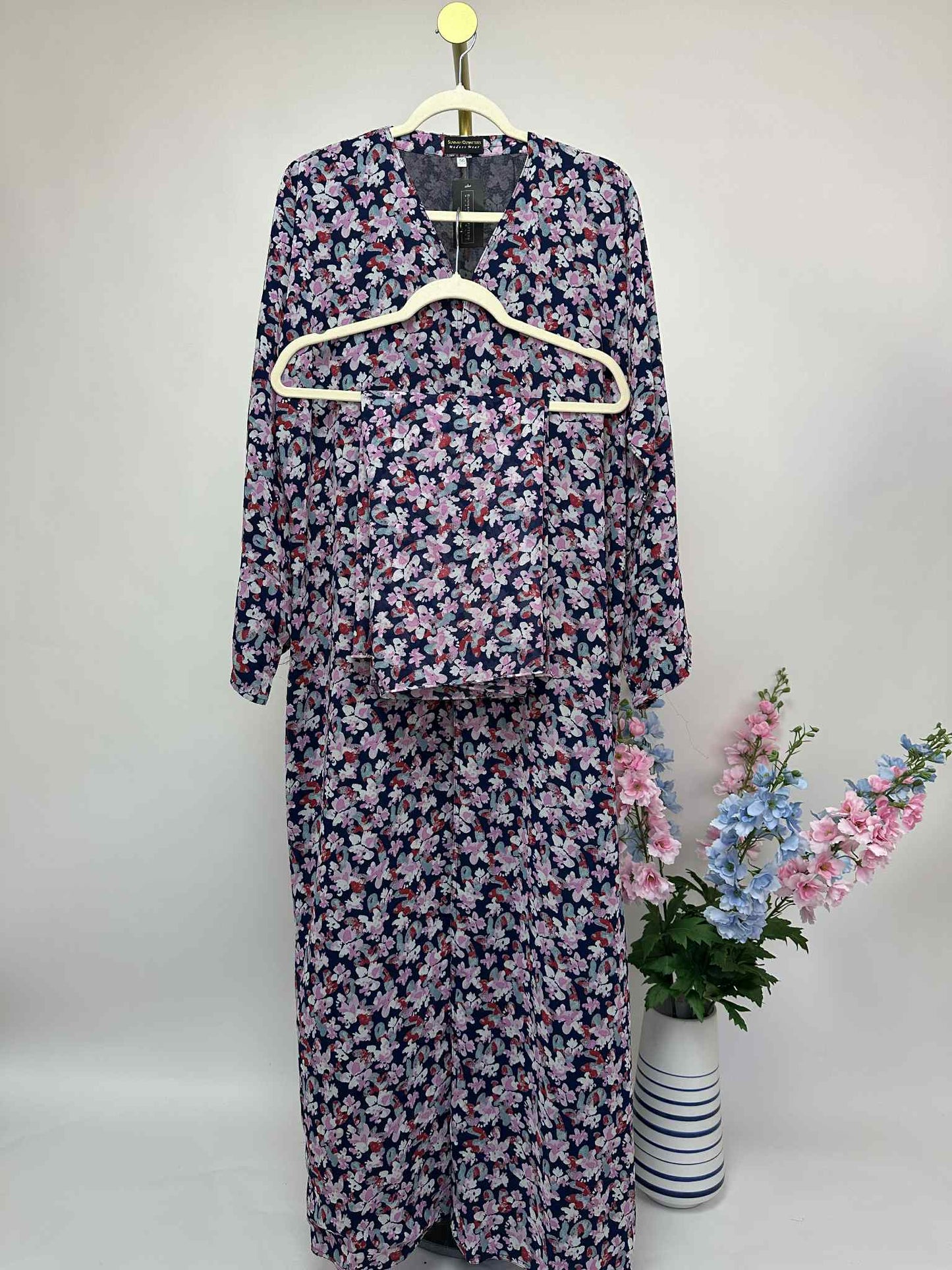 Floral Print Chiffon Open Abaya - Navy / Pink