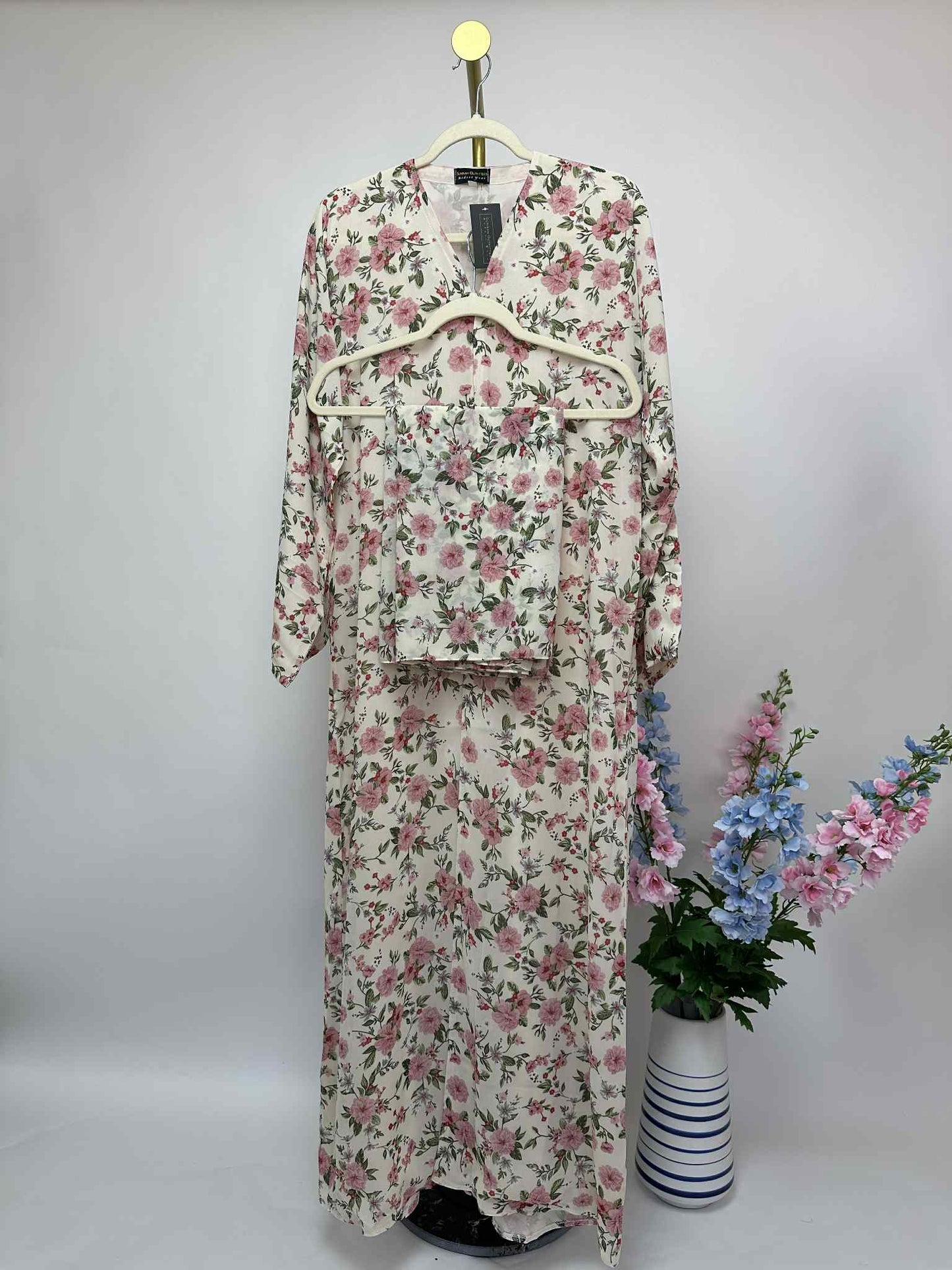 Floral Print Chiffon Open Abaya - Creamy Pink