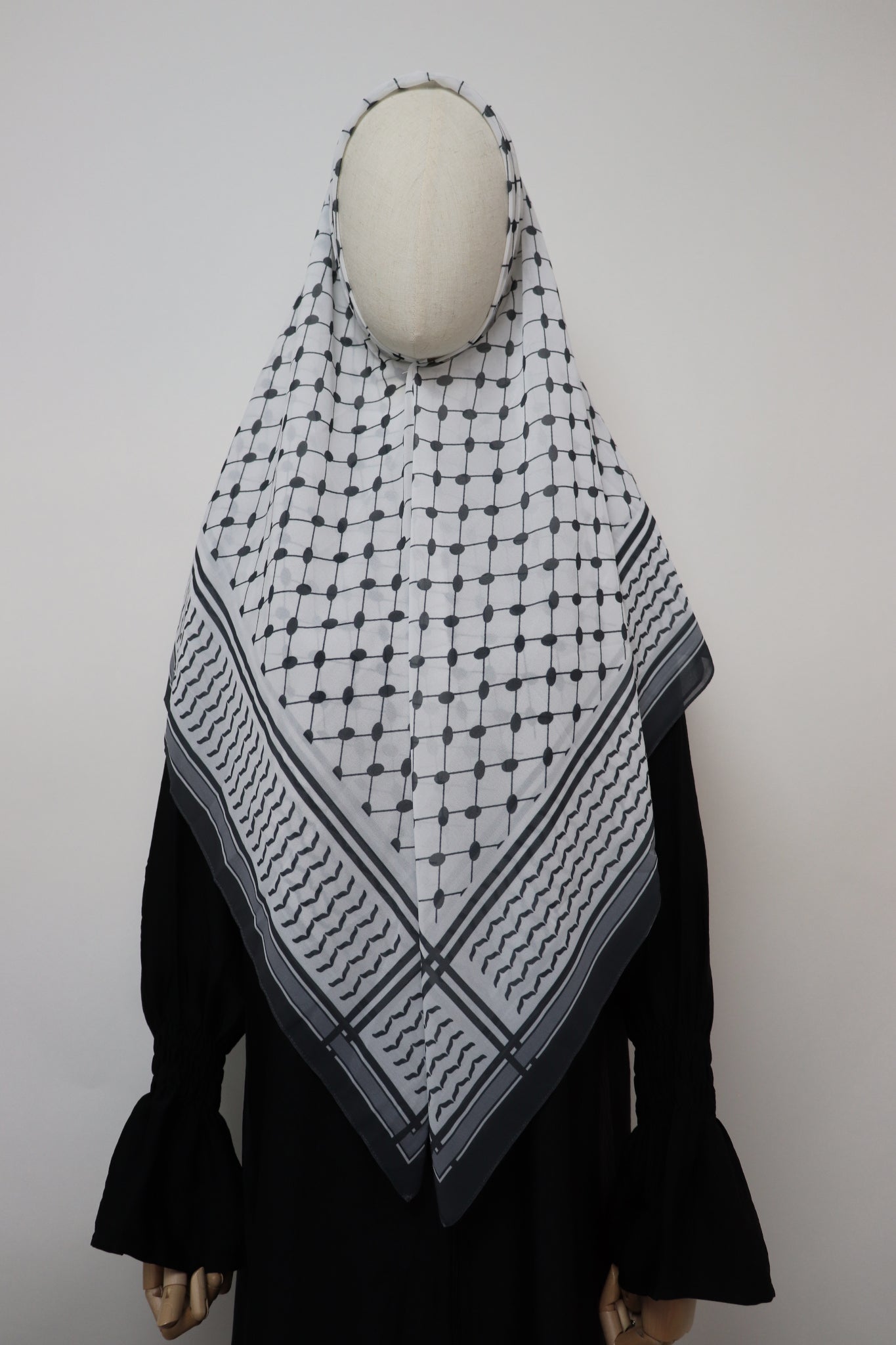 Square Kiffeyeh Chiffon Hijab - Gray
