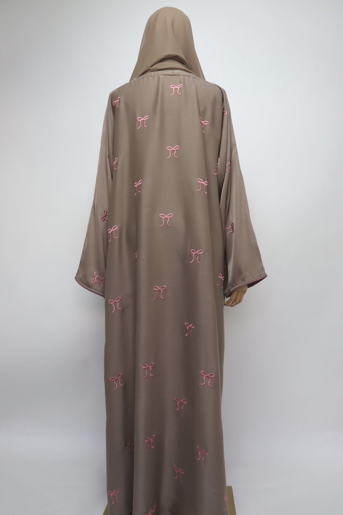 Open Bow Embroidery Crinkle Abaya - Mocha / Pink