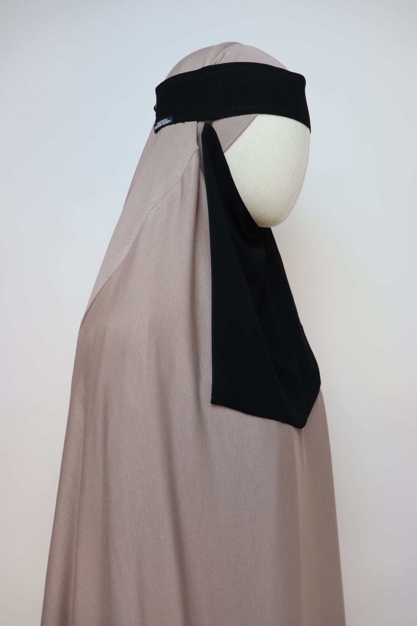 Bedoon Essm Pull-down One Layer Niqab - Black