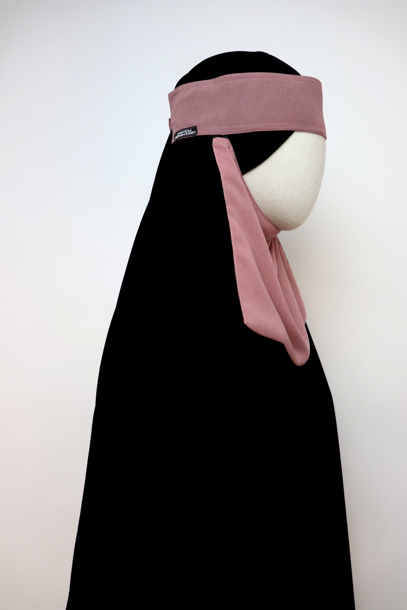 Bedoon Essm Pull-down One Layer Niqab "Short" - Soft Pink