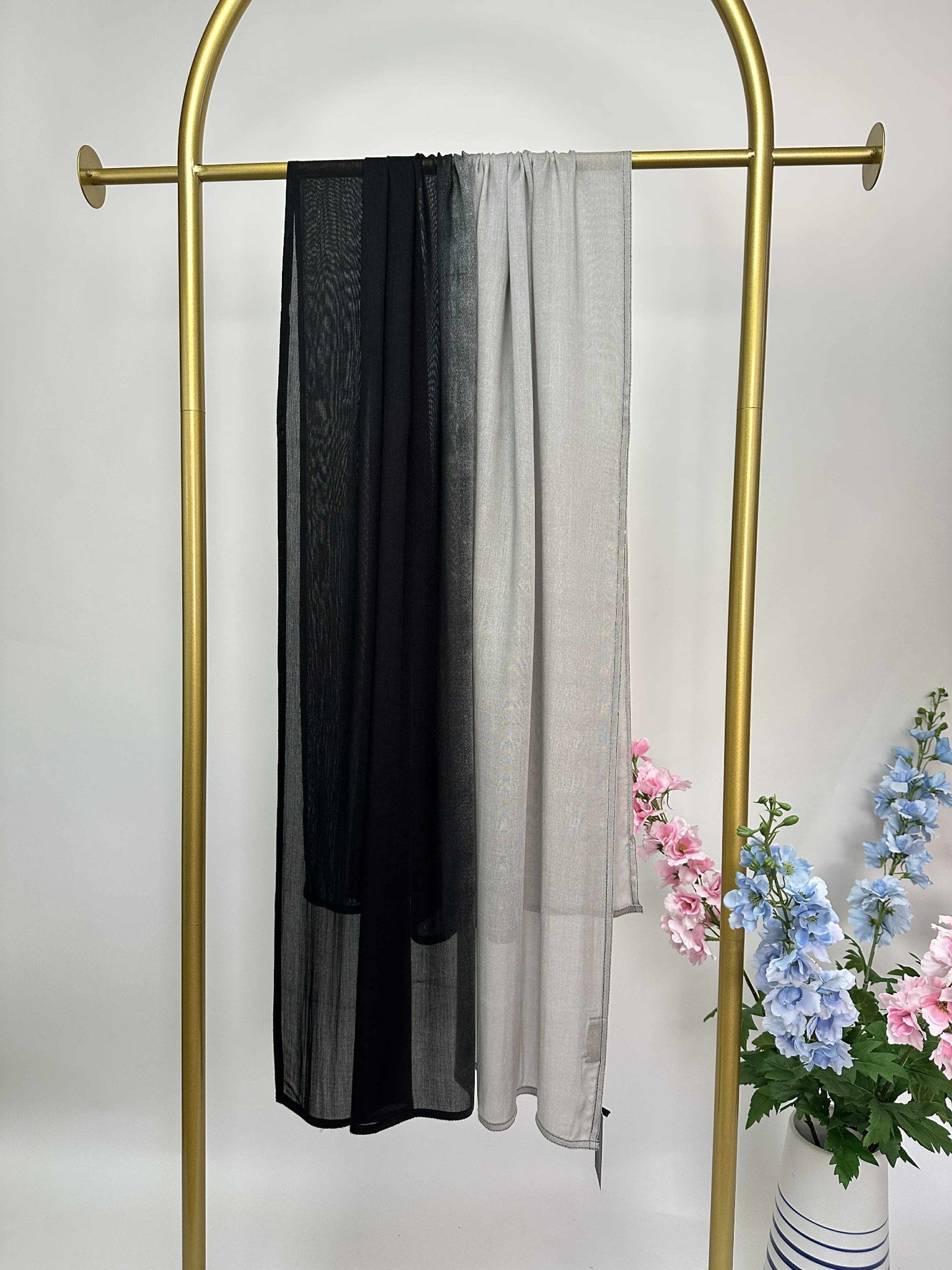 Ombre Maxi Modal Hijab - Light Gray / Black