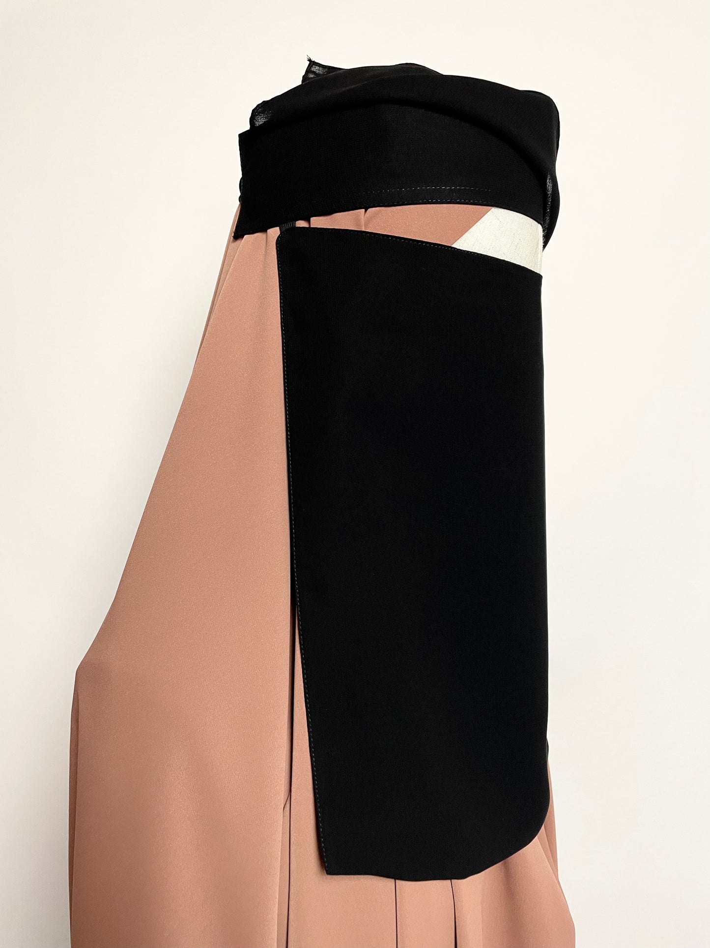 Flap Pull-down One Layer Niqab - Black