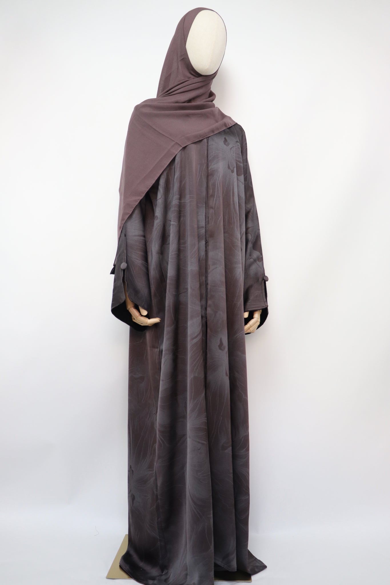 Open Slit Cuffs Print Jacquard Abaya - Gray / Brown