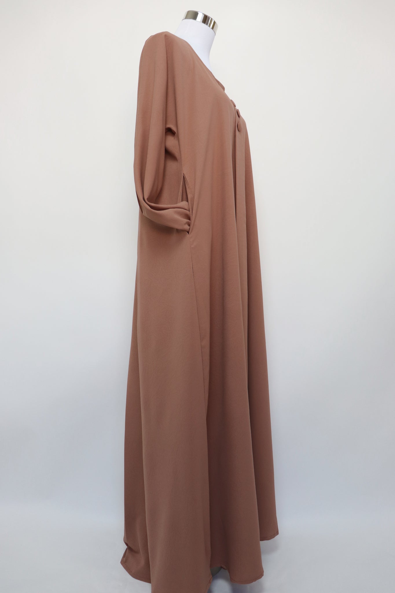 Marble Closed Semi Flare Cuffed Abaya - Sandstone